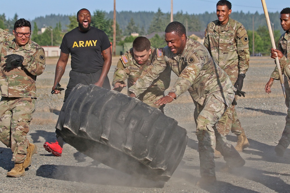 13th CSSB Pioneer Week Combat Relay