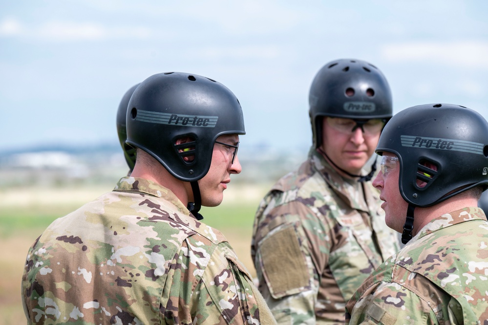 36th Rescue Squadron conducts hoist training