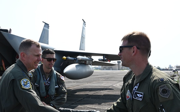 NORAD, USNORTHCOM commander visits F-15EX program