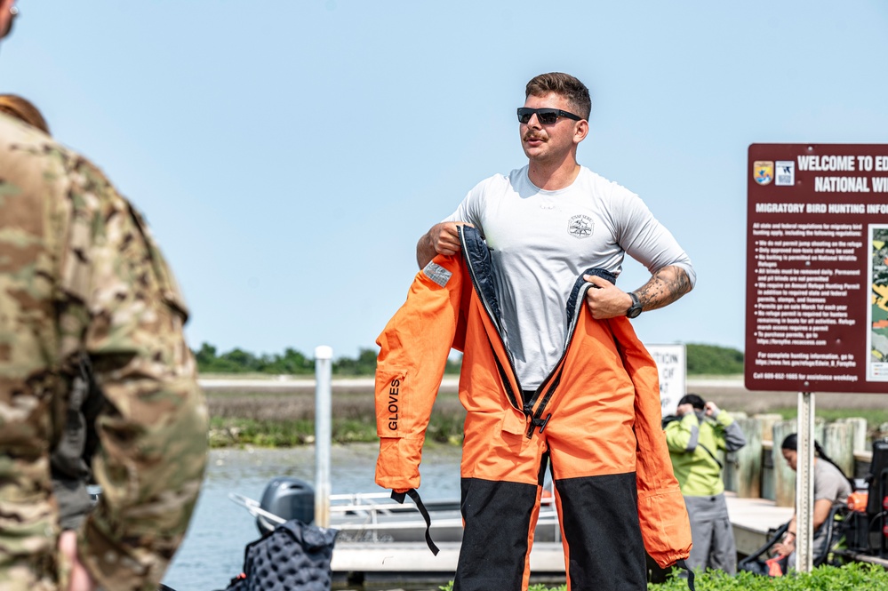 Can you survive in the water? 305th OSS SERE knows how