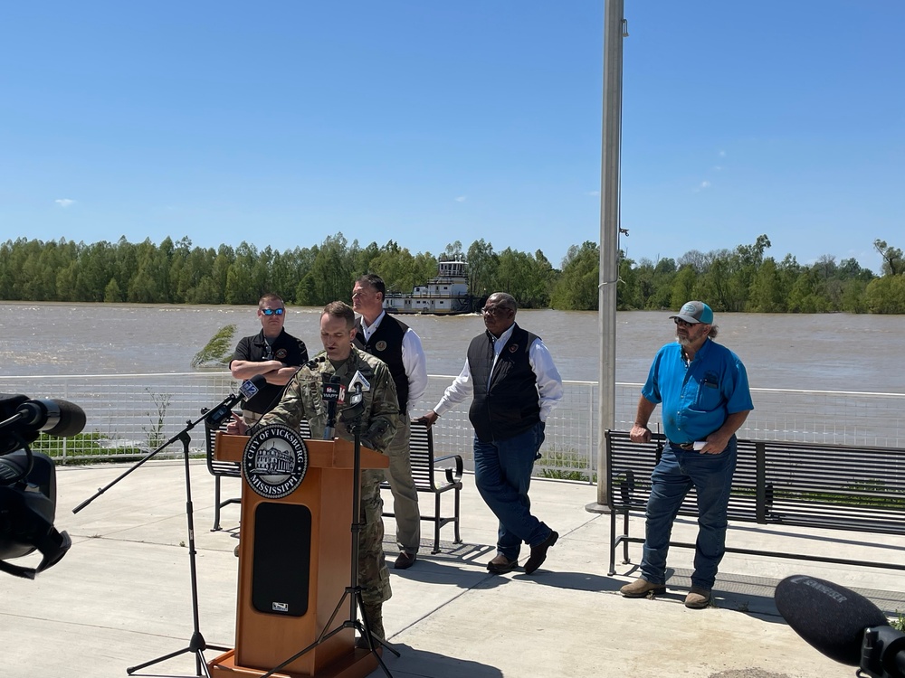 MS River High Water Press Conference