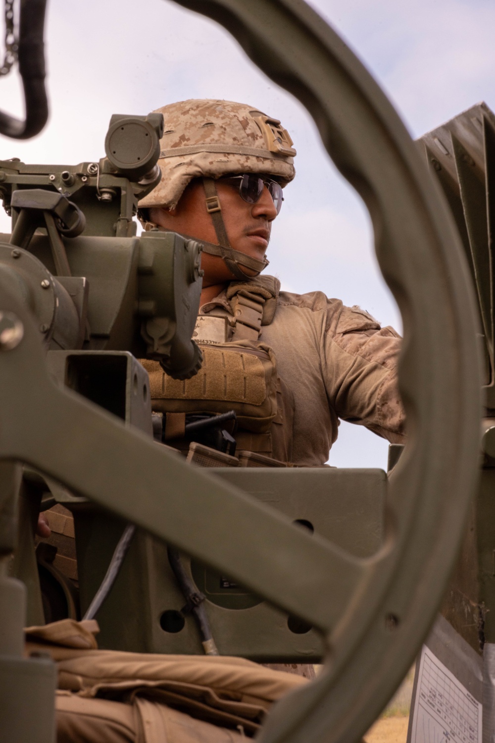 November Battery Marines conduct emplacement drills during Regimental FIREX