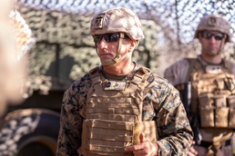 14th Marine Regiment leadership visit November battery Marines during Regimental FIREX