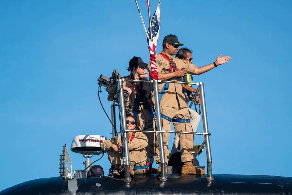 USS Minnesota (SSN 783) returns to Naval Base Guam