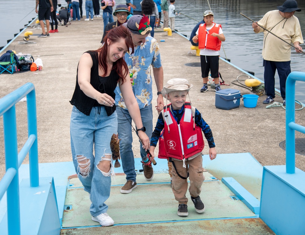 CFAS and NBU 7 Host U.S. Navy-Saikai City Friendship Fishing Day