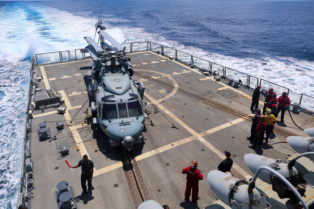 U.S Navy #Wolfpack Sailors conduct a simulated fire training exercise