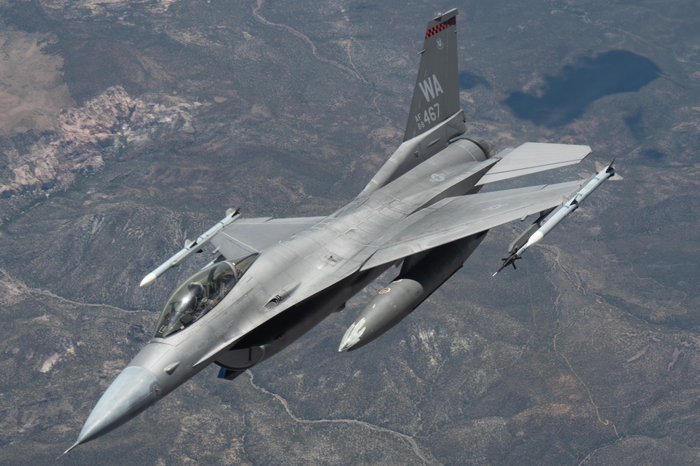 509th WPS refuel F-16s during WSINT