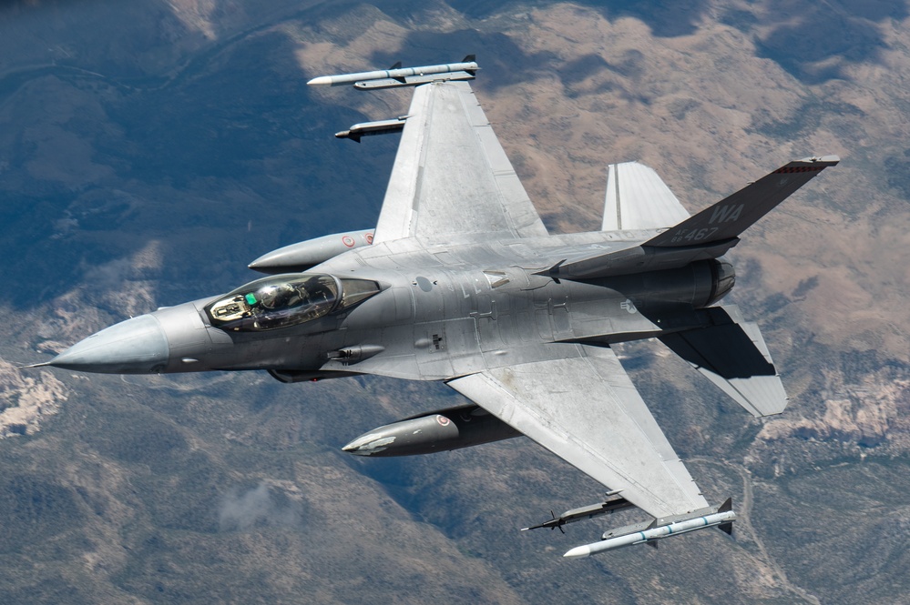 509th WPS refuel F-16s during WSINT