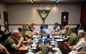 U.S. Ambassador William E. Grayson Visits U.S. Military Leaders in Japan