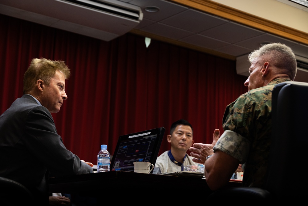 U.S. Ambassador William E. Grayson Visits U.S. Military Leaders in Japan