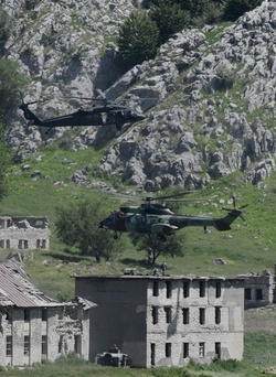 Albanian Forces Showcase Fast-Rope Tactics During Live-Fire Demo at Immediate Response 25