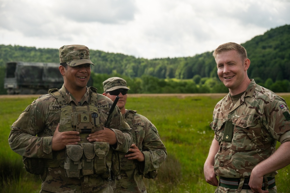 U.S. Army and British soldiers cross-train CUAS during Project Flytrap