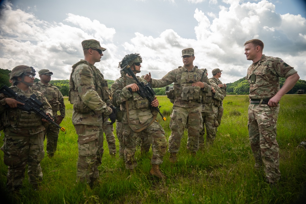 U.S. Army and British soldiers cross-train CUAS during Project Flytrap