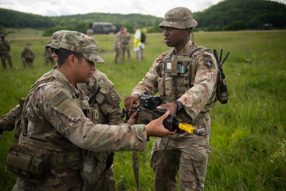 U.S. Army and British soldiers cross-train CUAS during Project Flytrap