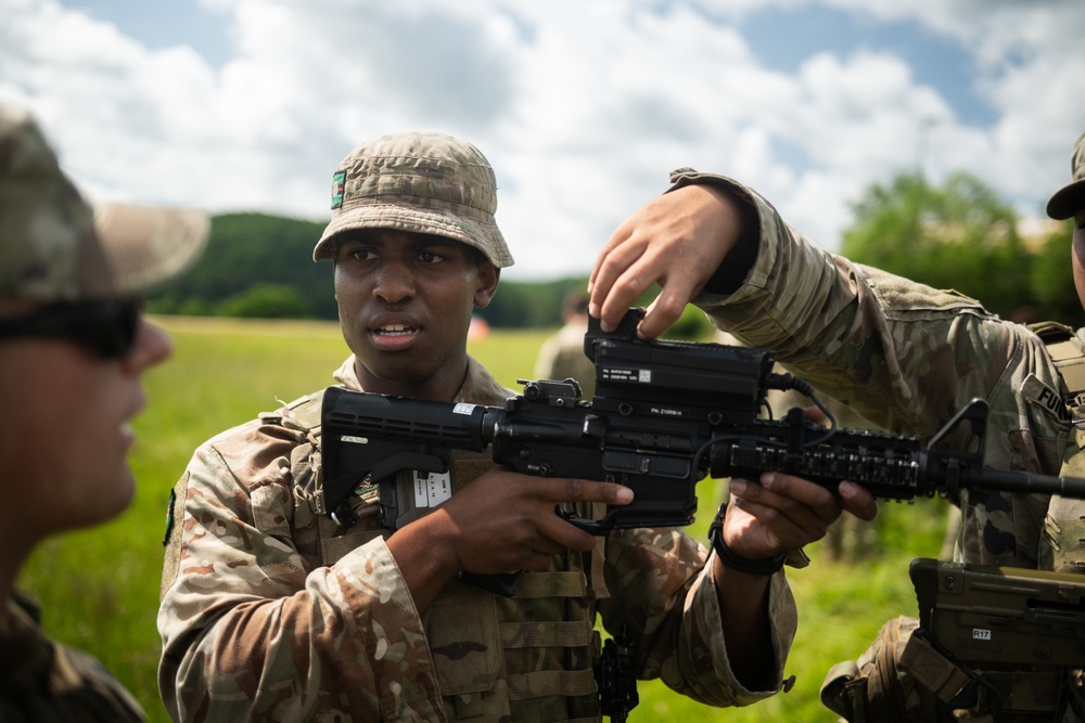 U.S. Army and British soldiers cross-train CUAS during Project Flytrap