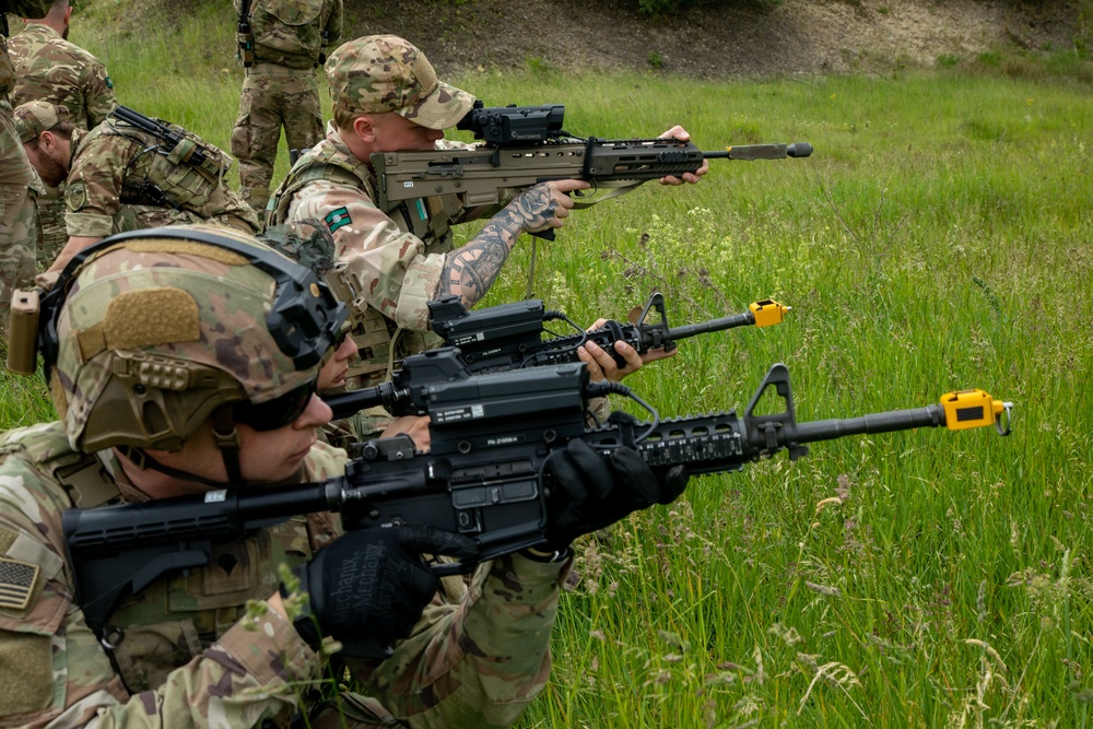 U.S. Army and British soldiers cross-train CUAS during Project Flytrap