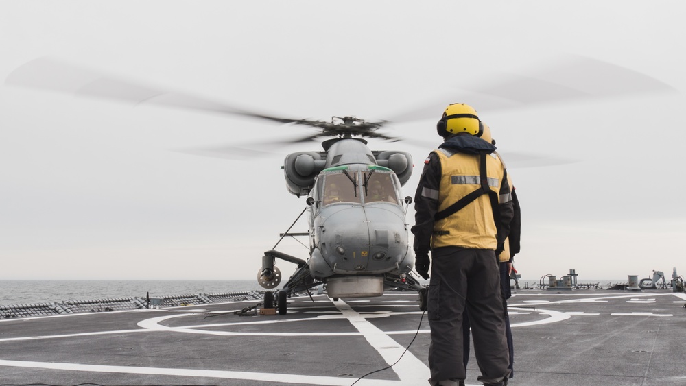 Polish navy conducts crew coordination training during BALTOPS 25