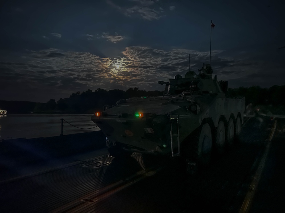 U.S. Soldiers Conduct Limited Visibility Wet Gap Crossing during Saber Guardian 25