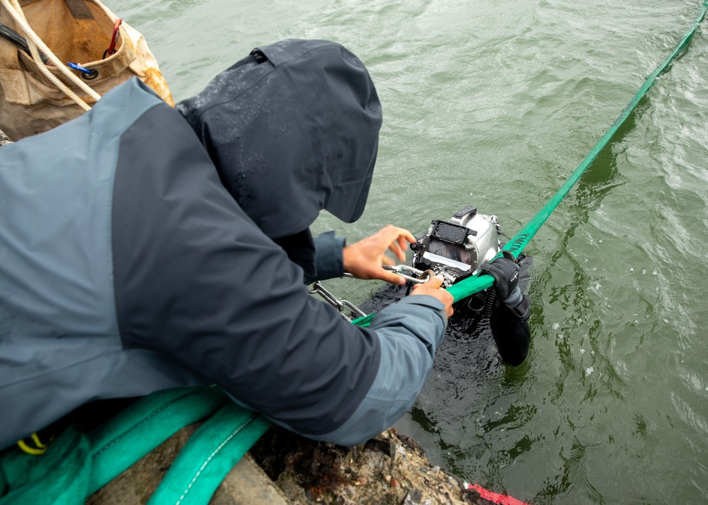 U.S. Navy Divers, Latvian Divers Remove Navigation Hazard During BALTOPS 25
