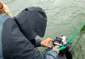 U.S. Navy Divers, Latvian Divers Remove Navigation Hazard During BALTOPS 25