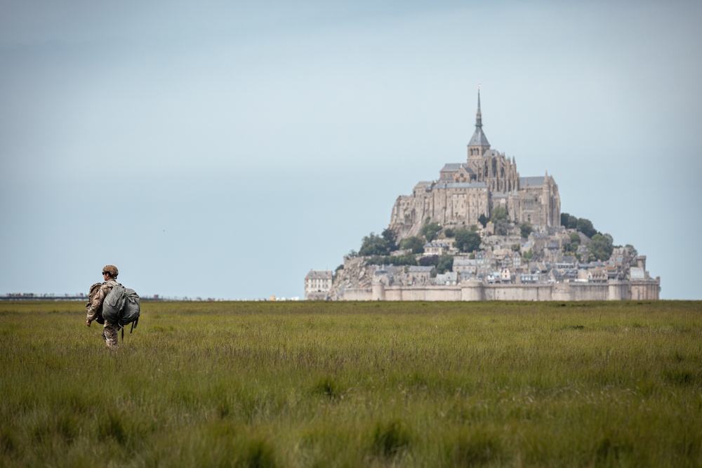 D-Day 81: U.S. Special Forces pay tribute with commemorative jump