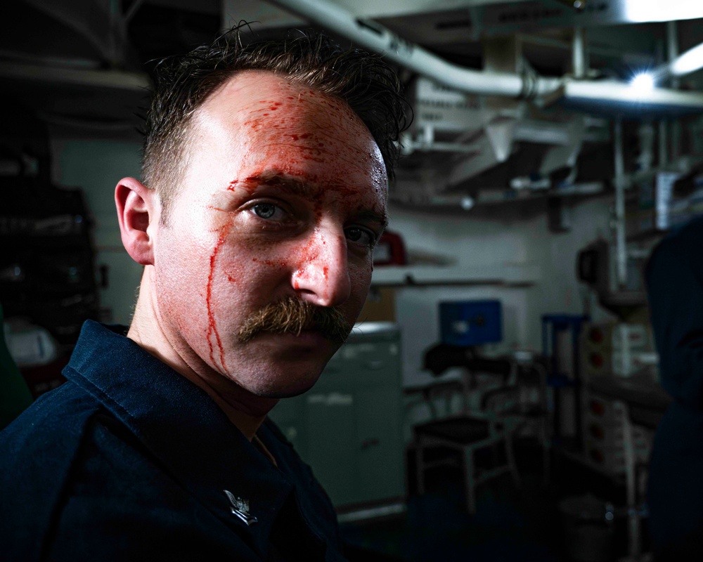 Nimitz Sailors Participate in a TCCC2 Course