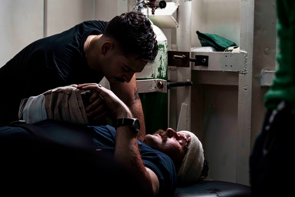 Nimitz Sailors Participate in a TCCC2 Course