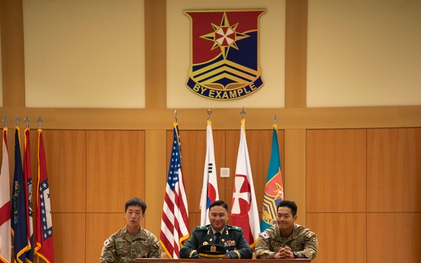 Future ROK military members learn about ROK-U.S. alliance