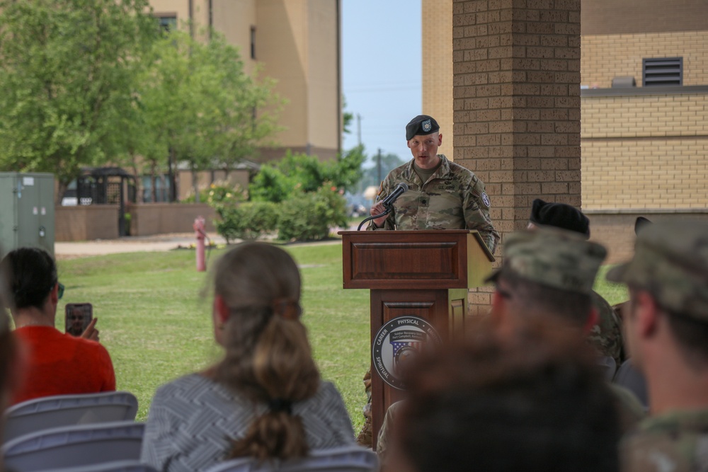 Soldier Recovery Unit Welcomes New Commander, Bids Farewell to LTC Horton