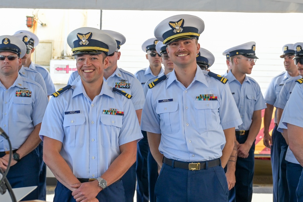 Coast Guard Cutter Healy Holds Change of Command Ceremony