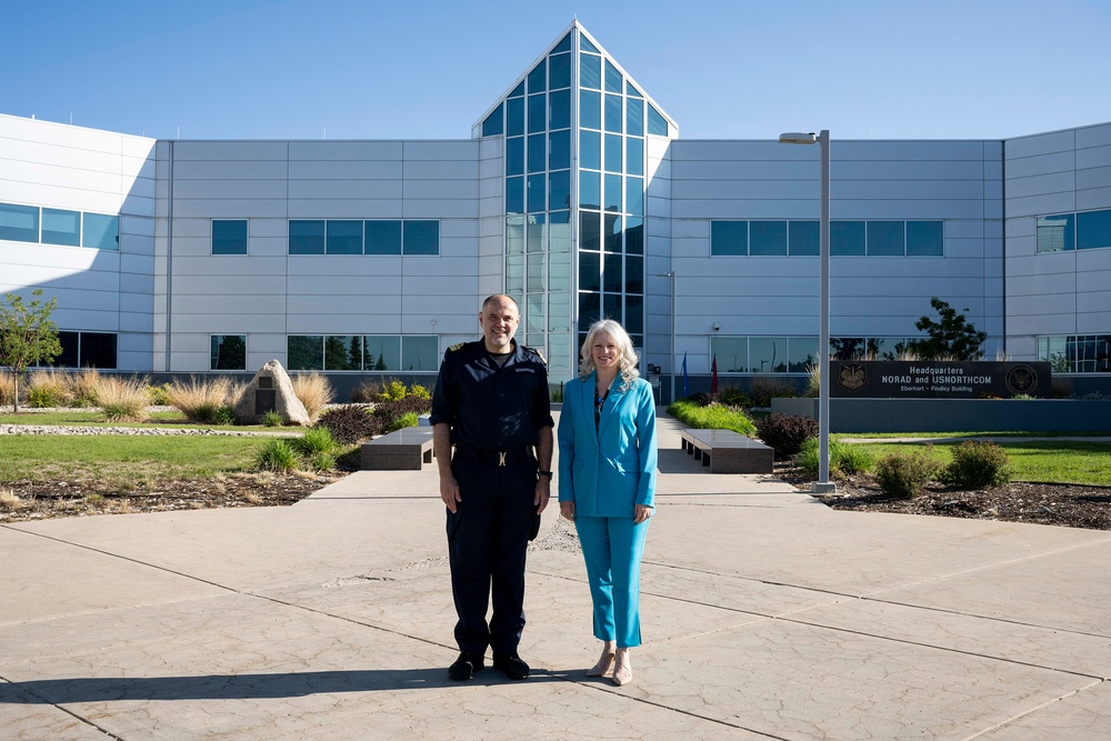 UK MOD, NORAD, USNORTHCOM Strengthen Homeland Defense Ties