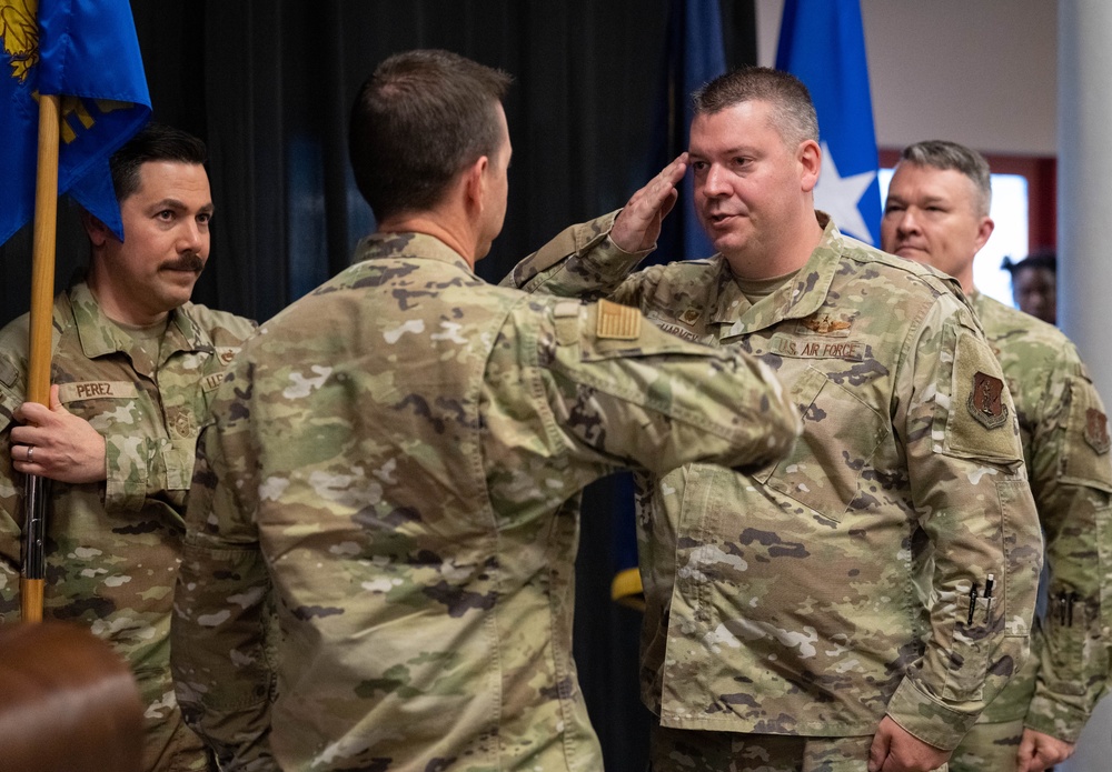 Col. Ryan K. Harvey assumes command of the 181st IW
