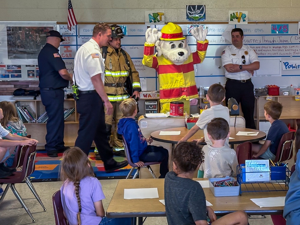 Fort Campbell Fire Department Visits Elementary School