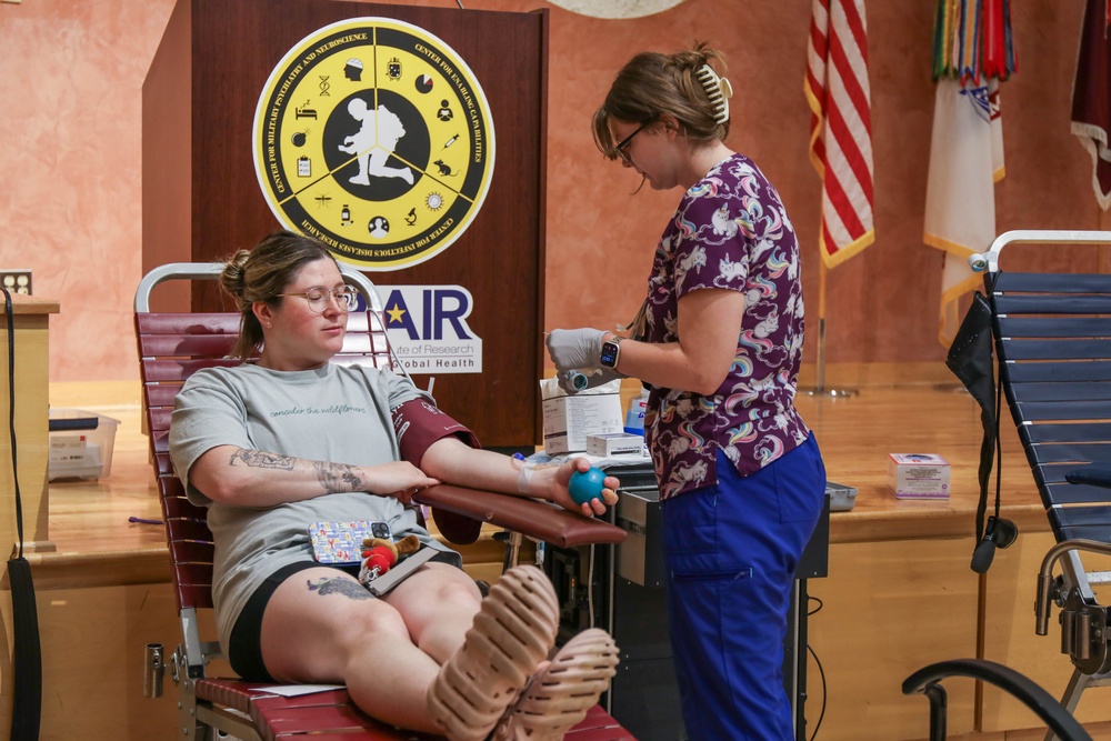 WRAIR hosts blood drive in honor of Army Heritage Month