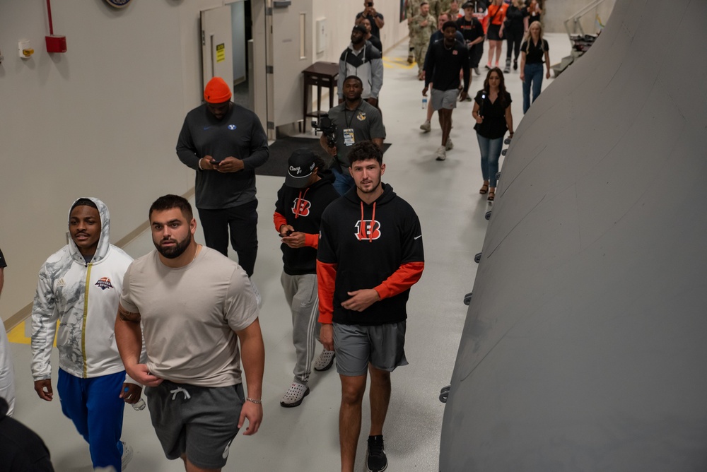 Cincinnati Bengals rookies visit AFRL’s 711th Human Performance Wing