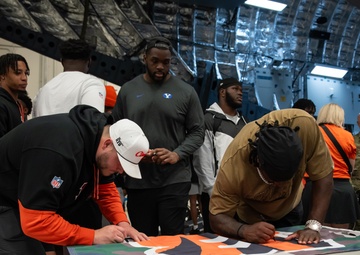 Cincinnati Bengals rookies visit AFRL’s 711th Human Performance Wing
