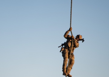 U.S. Navy SEALs, Chilean Navy SF, SOF Conduct HRST Training