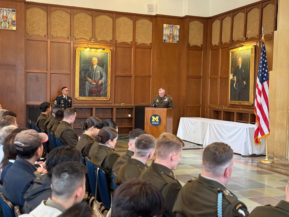 MG Marsiglia Encourages New U-M Lieutenants