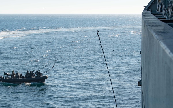 U.S. Navy SEALs, Chilean Navy SF, SOF Conduct VBSS Training