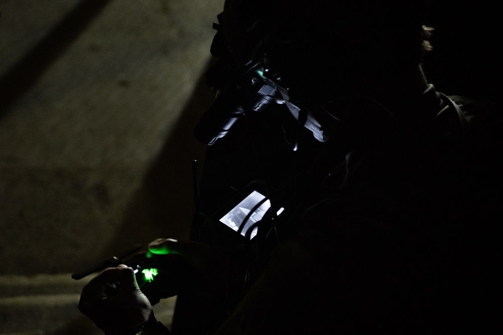 U.S. Navy Special Warfare, Chilean Special Forces Conduct Simulated Direct Action Raid Training