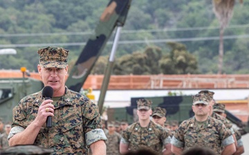 HQSPT Bn., SOIWEST, Change of Command