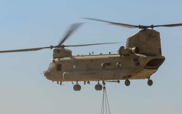 1st Combat Aviation Brigade conducts sling load operations to support southern border mission