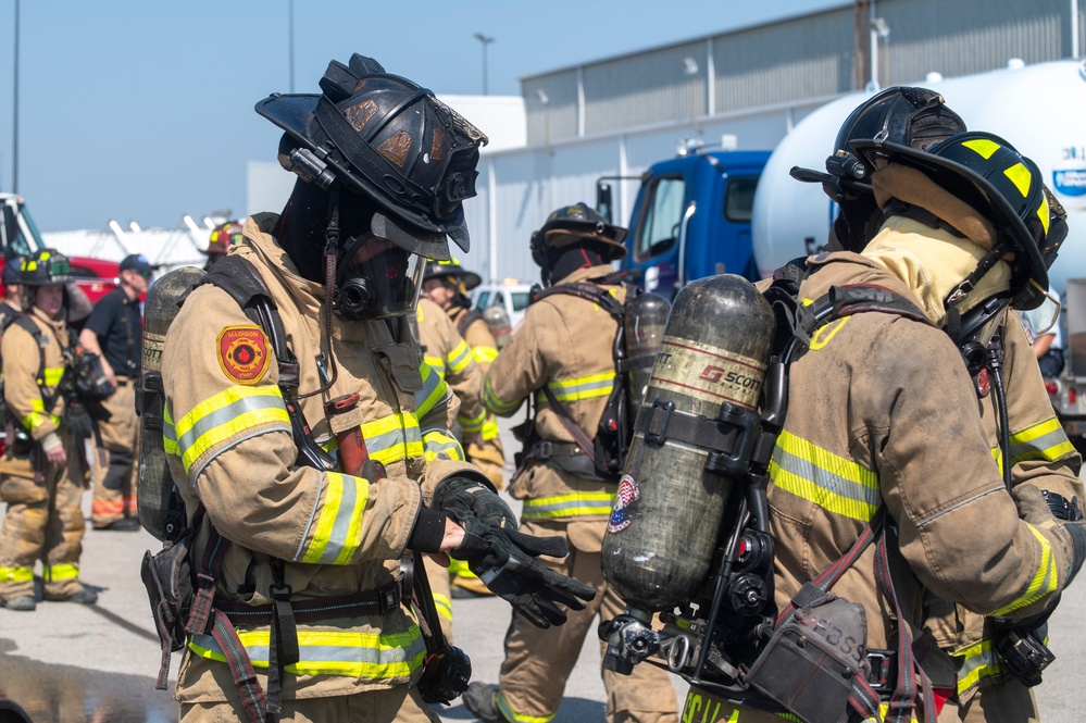 Rickenbacker and Local Fire Departments Controlled Burn Exercise