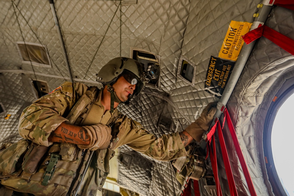 1st Combat Aviation Brigade conducts sling load operations to support southern border mission