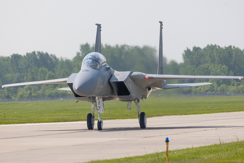 F15EX visits Selfridge