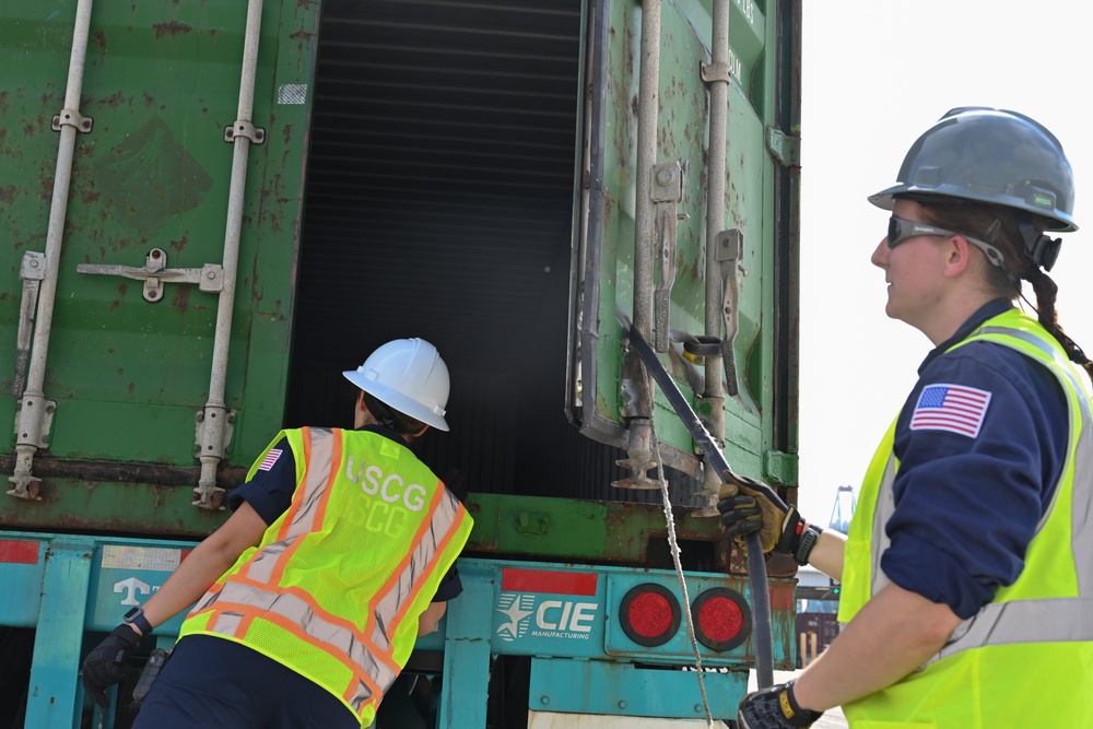 Coast Guard partners with law enforcement for multi-agency strike force operation at Port of Virginia terminal