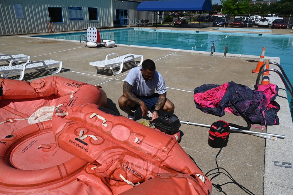 908th Operations Group Makes a Splash in SERE Water Survival Training