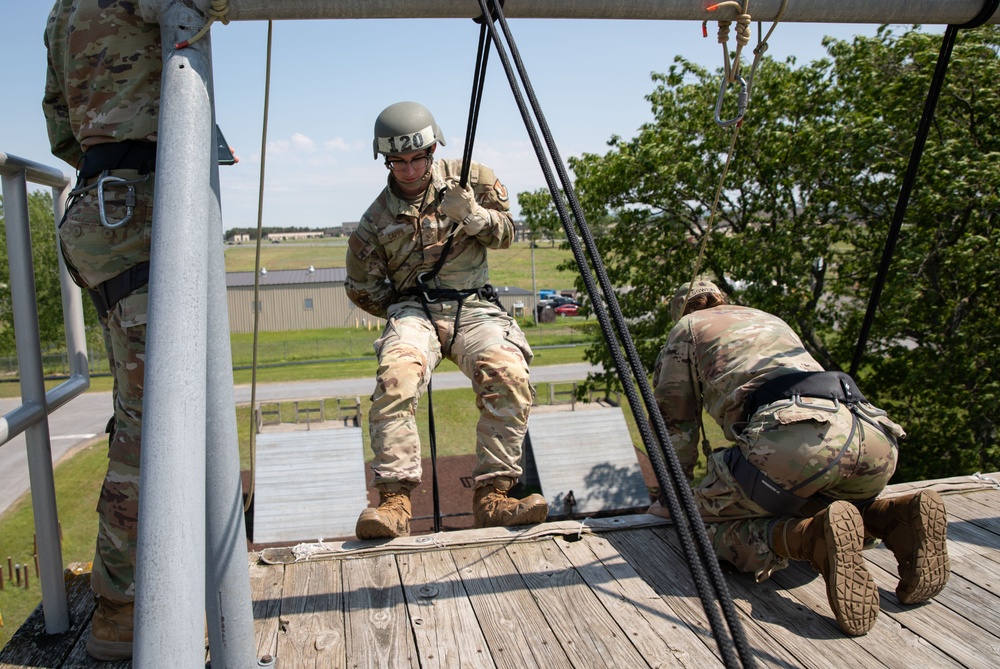 66th Security Forces Squadron Airmen Attend Air Assault Course at Fort Drum