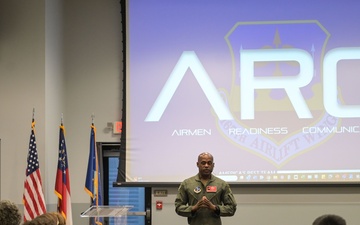 165th Airlift Wing hosts ESGR “Boss Lift” event, provides insight to Guardsmen civilian employers
