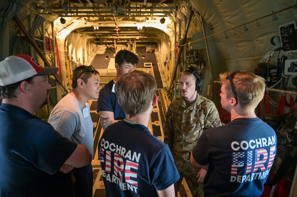 165th Airlift Wing hosts ESGR “Boss Lift” event, provides insight to Guardsmen civilian employers